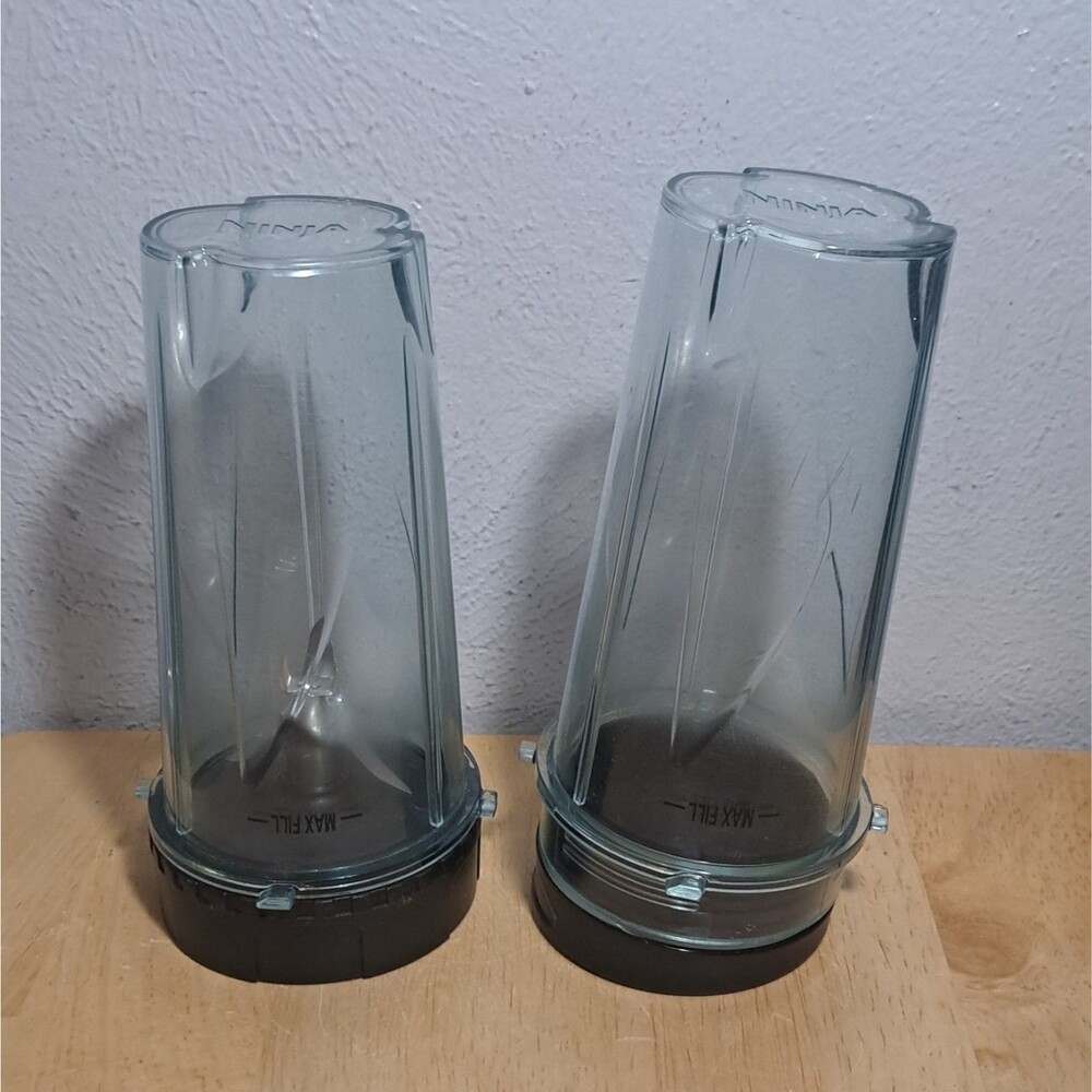 2 16 oz Ninja Single Serve Blender Cups with Blender Lid Blade